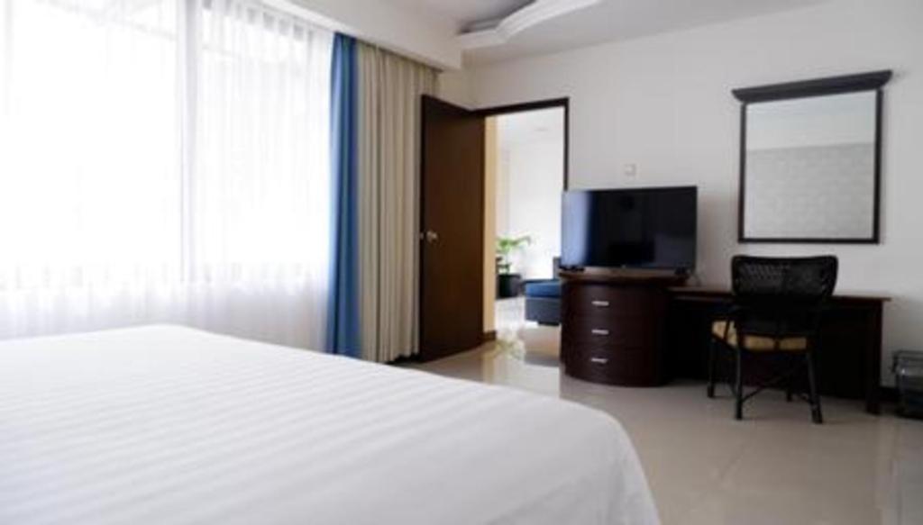 Bentani Hotel & Residence Cirebon Εξωτερικό φωτογραφία