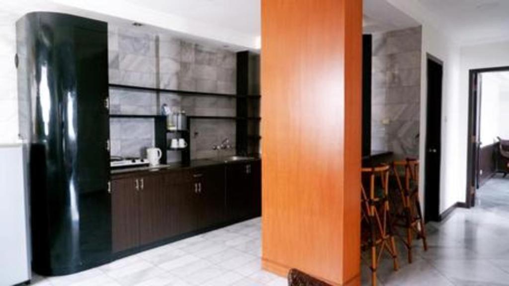 Bentani Hotel & Residence Cirebon Εξωτερικό φωτογραφία